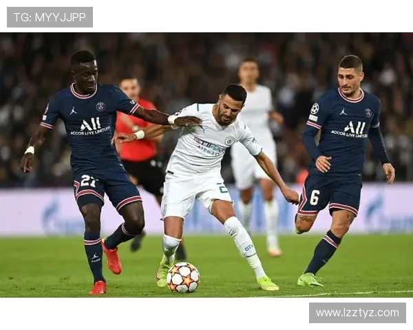 巴黎圣日耳曼迎战劲敌，全力冲击欧冠荣耀再掀激烈对决