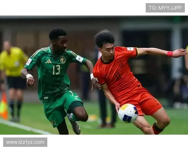 中超精彩对决回顾大连人对阵重庆重燃战火的经典重播分析